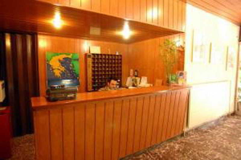 אתונה Vienna Hotel מראה חיצוני תמונה