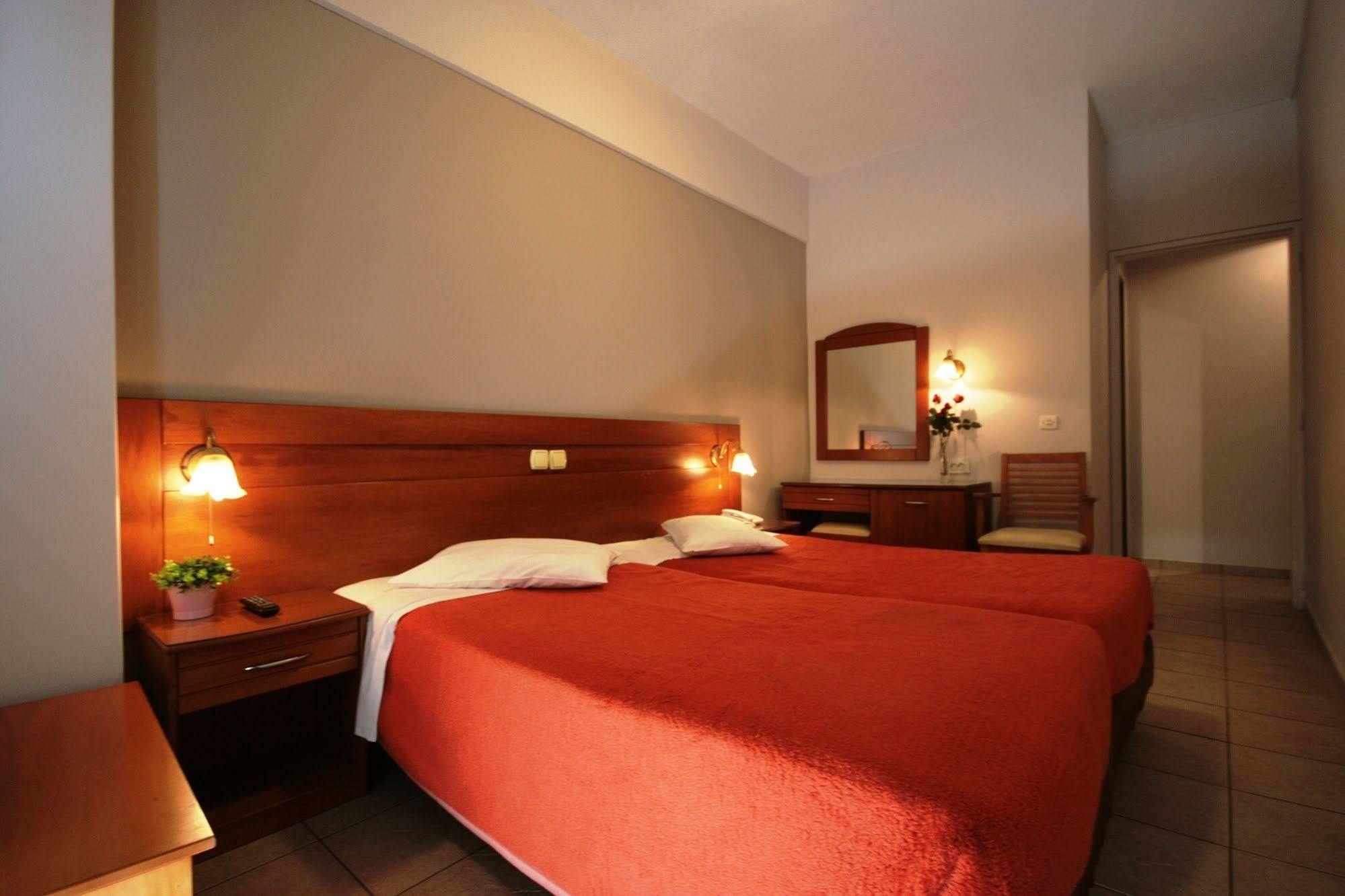 אתונה Vienna Hotel מראה חיצוני תמונה